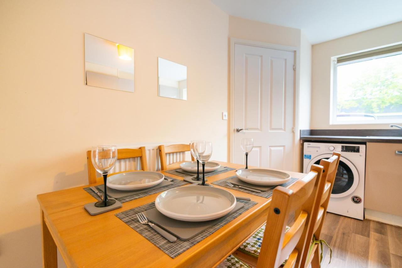 Casa de férias Wenlock Way House, Luxury Serviced Manchester